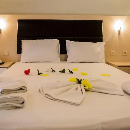 Hotel Golden βeach Nea Vrasna