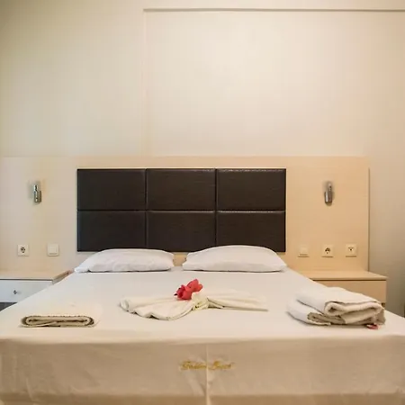Hotel Golden βeach Nea Vrasna