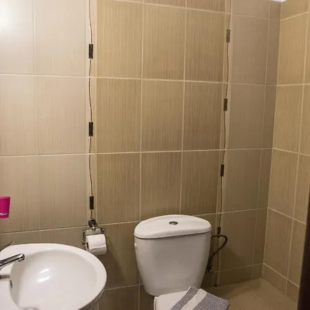 Golden βeach Hotel *
