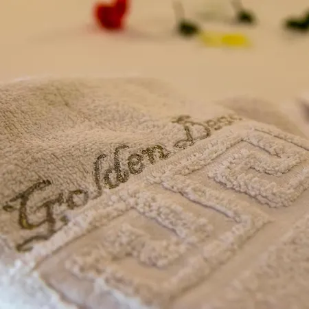 Golden βeach Vrasná