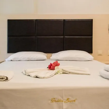Hotel Golden βeach *